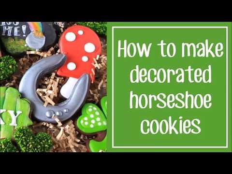 How To Make Decorated Horseshoe Sugar Cookies