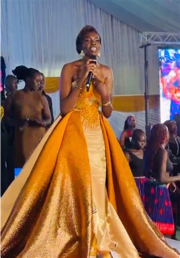 @QUEEN of the AFROBEATS ADA performs Pinynhom Ajor Koc for the first time last night during 10 years anniversary in music celebration in Juba! #viraltiktokvideos✅ #southsudantiktokers🇸🇸🇸🇸🇸🇸🇸🇸🇸🇸🥰😘❤️ #AchueiDengAjiing