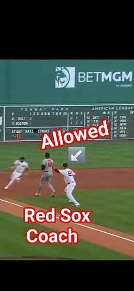Red Sox 3rd base coach runs into Fair territory to wave a runner home. Never saw this. #baseball