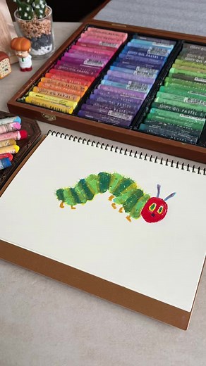 はらぺこあおむしの描き方を学ぼう！