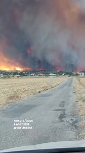 🔥Une personne brûlée grièvement suite au feu de forêt monstre qui sévit de nouveau dans l'Aude aujourd'hui... 🪾Plus de 4500 hectares sont déjà partis en fumée malgré 1200 pompiers venus de toute la France en prévention et mobilisés sur le feu, 9 Canadair, et 5 Dash. 🌫️Les fumées s'observent jusqu'à 100km à la ronde ! 🌫️ Prudence si vous séjournez dans le secteur et respectez les consignes de sécurité... #feudeforet #aude #incendie #Ete2025 #Nature #Ribaute #Narbonne #Carcasonne | Les Neigist