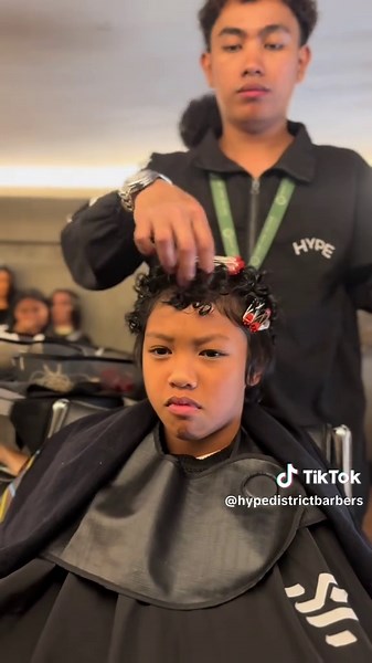 Traditional Perm Hair Styles for Men and Women