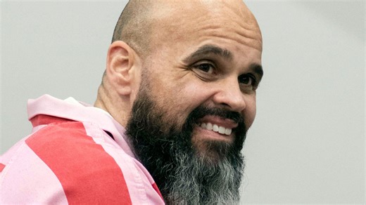 Contractor Matt Banks has new charge tacked onto ballooning 'ponzi scheme' case