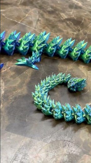 MOST SATISYING Articulated Dragon 3D Print Ever! Timelapse + Wiggle Test #3dprinting #crystaldragon