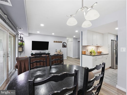 5250 Valley Forge Dr #109, Alexandria, VA 22304 - MLS VAAX2059894 - Coldwell Banker