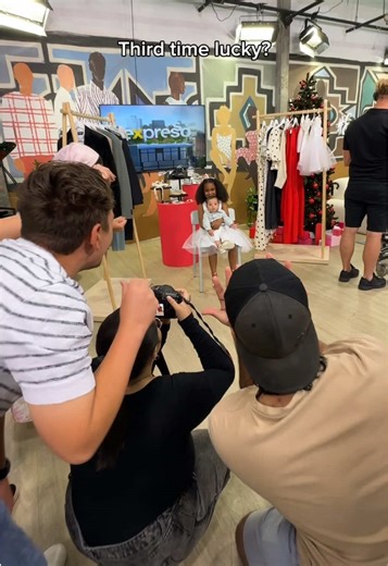 Say cheese.. please.. we beg? 😂🙏🥹 @Woolworths SA #ExpressoShow