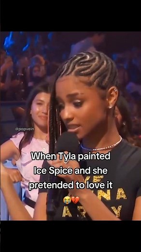 When Tyla painted Ice Spice and she pretended to love it 😭💔