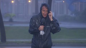 CNN reporter struggles to brave Hurricane Sally winds