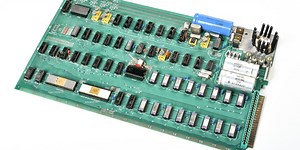 The Story of How the Apple I Computer Could Fetch $1 Million at Auction