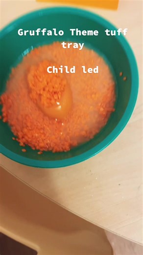Gruffalo Themed Toddler Play: Sensory Tuff Tray Ideas