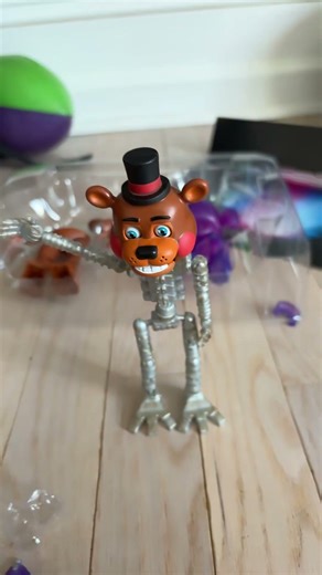 Toy freddy endo series review!#fnaf#jazwares#endoseries#figures