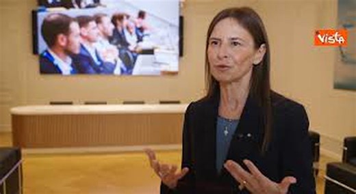 Di Foggia (Terna): "Ogni euro investito in rete genera 1,3 euro di Pil"