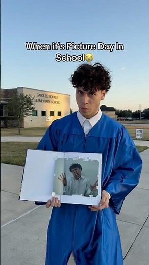 When It’s Picture Day In School😭