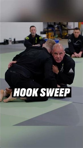 Hook Sweep Basics from Gustavo Machado