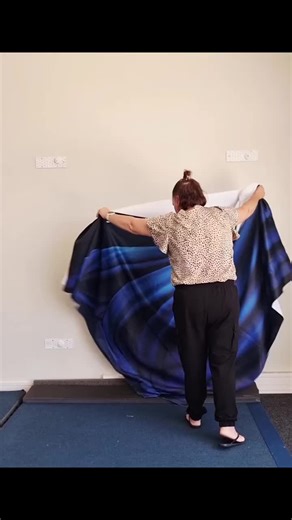 Backdrop Setup Made Easy ♡ Watch how quick and effortless it is to set up your backdrop using our magnet system! 🧲✨ includes 4 plates and 4 heavy duty magnets / super qk installation and hang and go the quickest easiest backdrop system around 🙌 Perfect for studios, workshops, or in-house studios, classrooms, podcast studios, tutoring — no stands, no fuss, just click & shoot 🎥 Find all the info at 👉 www.backdropshop.co.za #BackdropSetup #BackdropShopSA #StudioHack #PhotographySetup #MagnetSys