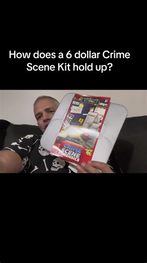 6 dollar Crime Scene Kit review vs professional equipment