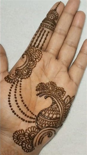 Elegant Peacock Art 🦚✨Modern Mehndi Magic#MehndiDesign #PeacockMehndi#SimpleMehndi#MehndiArtist #