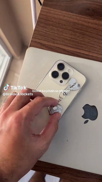 locket keychain sa phoneee #fyp #locket #locketnecklace #keychain