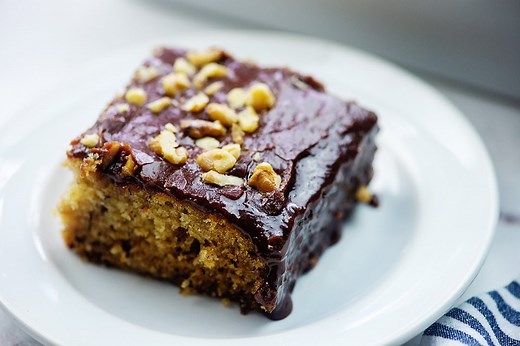 73K views · 252 reactions | This PEANUT BUTTER BANANA CAKE is so moist and that fudge frosting is divine! RECIPE: https://www.bunsinmyoven.com/peanut-butter-banana-cake-with-chocolate-frosting/ | Buns In My Oven | Facebook