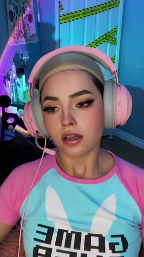 I can do a pretty good uwu voice myself 😂 #uwu #gamergirl #pov