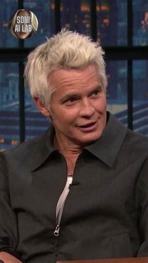 Timothy Olyphant's Hilarious Cue Card Confession Has Seth Meyers Cracking Up! 😂