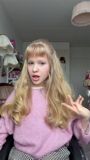 Vintage Barbie-Inspired Coquette Outfit Ideas