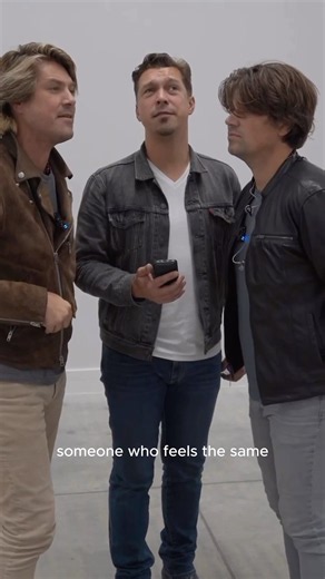 Isn’t it weird…? #hanson #middleofnowhere #acapella