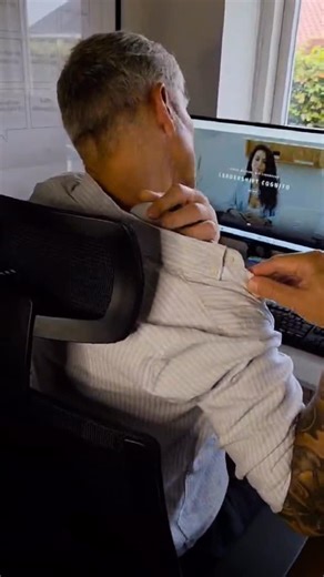 Long days at the home office? No problem - we got you! Curam static massage cups will make sure you stay alert during long working hours and help you release stiffness and tension when work feels a bit tough Embrace your annual professional goals, hustle hard but make sure you recover smart as you go 🤓 #selfcareforeverydayexplorers #activerecovery #bycuram | Curam