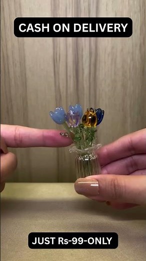 🌸 Enchanted Mini Glass Flower Vase with Handcrafted Crystal Bloom Bouquet