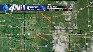 Tropical storms with heavy rainfall now in the SE OKC Metro, 3:25PM, drifting to the NW. Some of these will work their way into OKC from now thru 6PM. Rainfall rates are very heavy with lightning. #OKWX @kfor #KFOR4 Mike | KFOR-TV