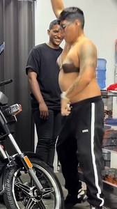 Pagando con un baile de estriper todoyireh | Andy Toala