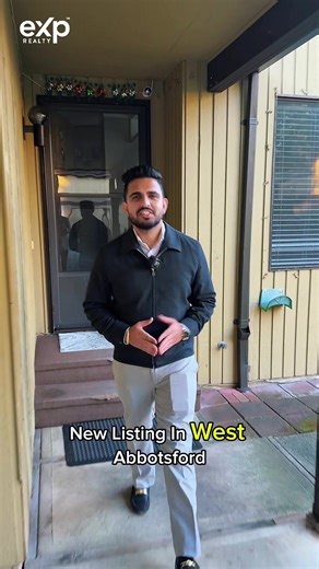 Welcome to Brookside Terrace, a secure gated community surrounded by mature trees and peaceful, park-like grounds. This extensively renovated 3-level townhouse offers 4 bedrooms, 4 bathrooms, a spacious recreation room, and a bright walk-out daylight basement. Thoughtfully updated throughout with a newer kitchen, flooring, baseboards, crown mouldings, lighting, bathroom fixtures, and fresh paint. The well-designed layout provides generous living space ideal for families or downsizers seeking com