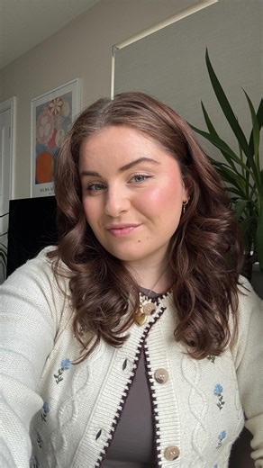 The BEST texture spray in town, thank me later @colorwowhair @bootsuk 🛍️ Comment SHOP below to receive a DM with the link to the product! ⬇ https://liketk.it/5SHBC | Abi Nunn