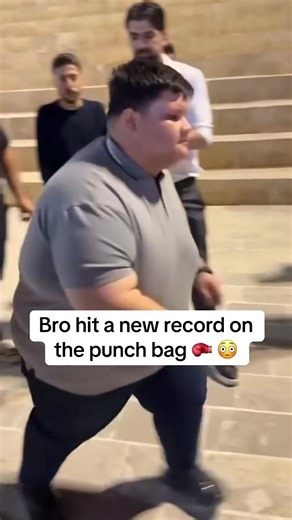 Bro Breaks Record on Boxing Bag - Hilarious Fail!