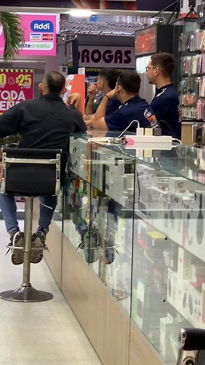 #celulares #viralvideos #iphone #iphone16promax #apple #yopalcasanare🇨🇴 #humor #camilocifuentes @Camilo Cifuentes