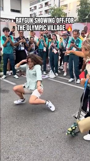 Australian breakdancer Raygun had to run it back one more time (via jeanmitchell_)