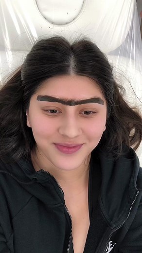 Another day another brow reveal