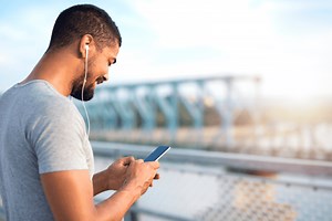 Comment envoyer un message whatsapp à plusieurs contacts sans créer un groupe ? - MJ Metrix