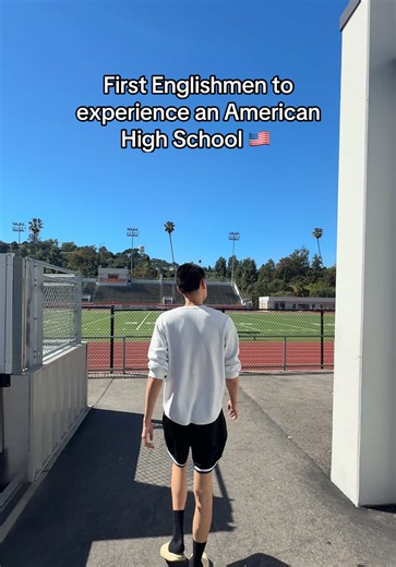English Students Experience American High School