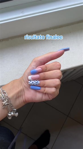 Tutorial di Ricostruzione Unghie a Casa