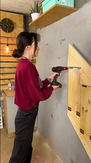 DIY Folding Stairs Built in 1 Minute!