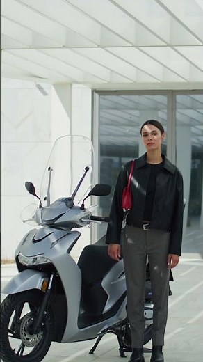 Your World. Your Life. 2026 SH125 | Honda Motorcycles