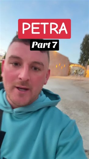 Exploring Petra: A Walk Through Ancient Beauty