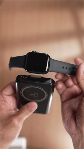 Mavrix-3: Ultra-Compact 3 in 1 MagSafe Compatible Wireless Charging Power Bank #promate #بروميت