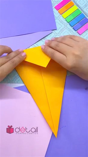 😍🥳Alguien de cumpleaños y necesitas ideas creativas? Acá te dejo estas ideas paso a paso de sobre de regalo fácil y rápidas de hacer! 🥰🙌🏻⭐️🎁 ❤️Dale me gusta a este video si te gustan estas ideas de sobres de regalo 🎁 Y déjame saber en comentarios si te gustaría que hiciera los demás personajes ??? 👀👇🏻👇🏻👇🏻👇🏻 ⭐️Por cierto las hojas de colores son de 21cmx21cm ❤️ #regalosoriginales #ideasparacumpleaños #ideas #ideascreativas💖 #cumpleaños #regalospersonalizados #empaquesderegalos #d