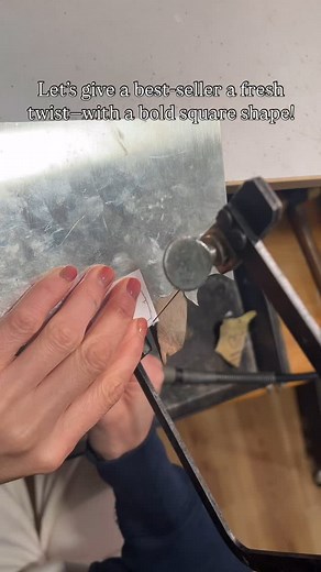 ▪️Since the hammered circle earrings are a hit, I made a square version for a fresh twist! ▪️Like and Follow us for more behind the scenes for all kinds of handcrafted jewelry! ▪️Link in @sujinstudio.jewelry #reels #reelsinstagram #behindthescenes #tutorial #howtomakejewelry #handmadejewelry #smallbusiness #esty #sujinstudio #sujinstudiojewelry #statementearrings #statementjewelry #simplejewelry #giftideas #oneofakindjewelry #뉴욕뉴저지핸드메이드쥬얼리 #수진스튜디오 | Sujin Studio