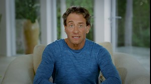 ANDREW LESSMAN Essential-1 Multivitamin 2000 IU Vitamin D3 30 Small Capsules - 100 mcg Methyl B12. CoQ10 Lutein Lycopene Zeaxanthin. High Potency. No Additives. Ultra-Mild. One Daily Capsule