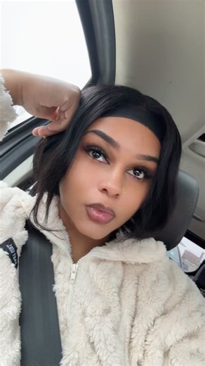 I been laughing so hard #fyp #girls | girl laughing at phone