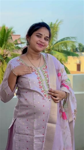 Smilystar_Nani [Official] | This beautiful 😍 3 pieces kurti sets from @snehatrendykurties__ | Instagram