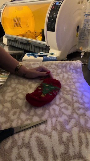 A quick tutorial on Ink’s sweaters. Kittens that are not with their mother tend to suckle on themselves or each other and it can be very dangerous for the kitten if they suckle on private parts so I have found that putting a sweater on them helps with this, especially if they’re with siblings and you don’t want to separate them. #kitten #kittens #kittensoftiktok #kittenrescue #fosterkittens #rescue #rescuekitten #fosterkittens #rescue #rescuekitten #kitty #kittycat #kittenrescue #kittycatsoftikt